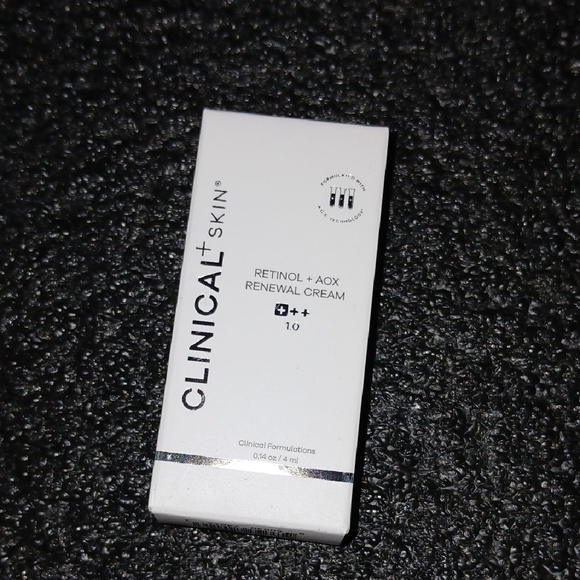 C+Skin Retinol AOX Renewal Cream White NIB